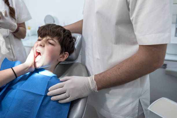 Best Orthodontic Emergency Dentist in Derby, CT